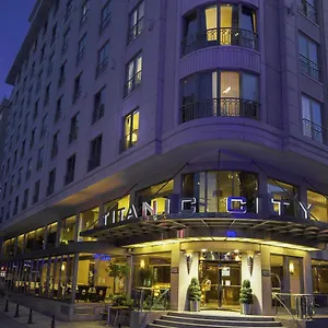 4* Ξενοδοχείο Titanic Taksim